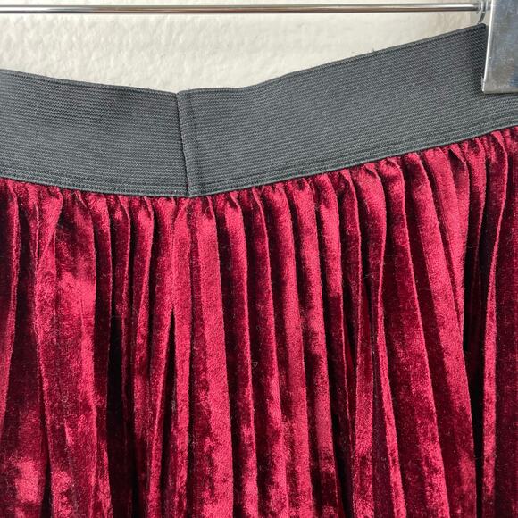 Womens Skirt Sz S Velvet Whimsigoth Witchy Burgundy Vamp Holiday Christmas Midi - Picture 6 of 9